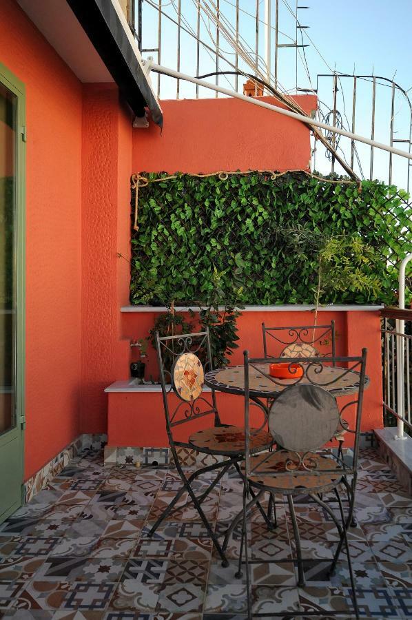 Ferienwohnung F & B Collection - Seaview Mini Penthouse Thessaloniki Exterior foto